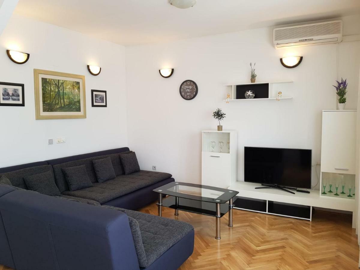 Apartment Mate Kaštela Екстериор снимка